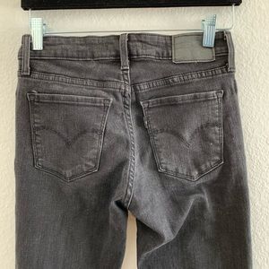 Levi's 711 Black Skinny Jeans
